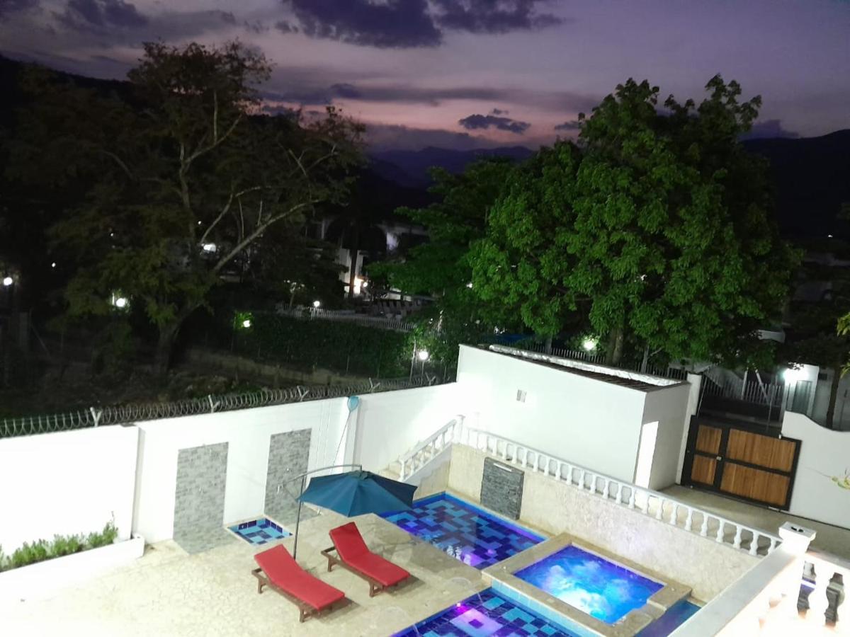 Hotel Santa Fe Del Parque