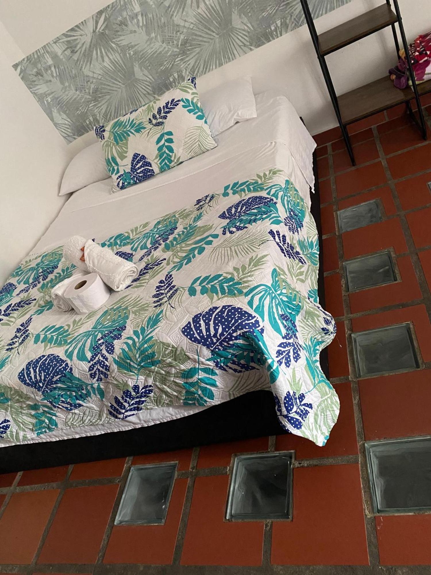 Hotel Santa Fe Del Parque
