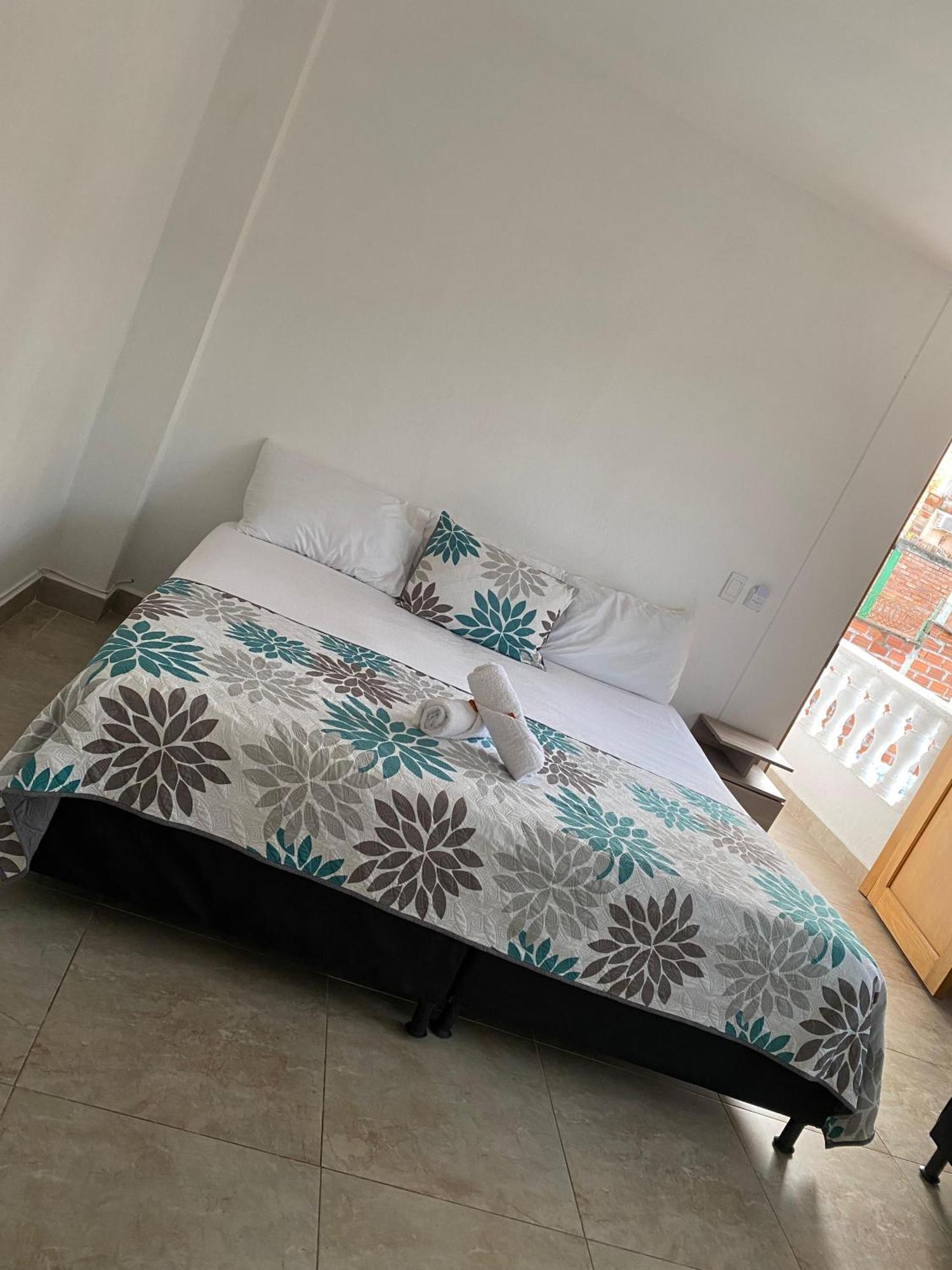 Hotel Santa Fe Del Parque 4*